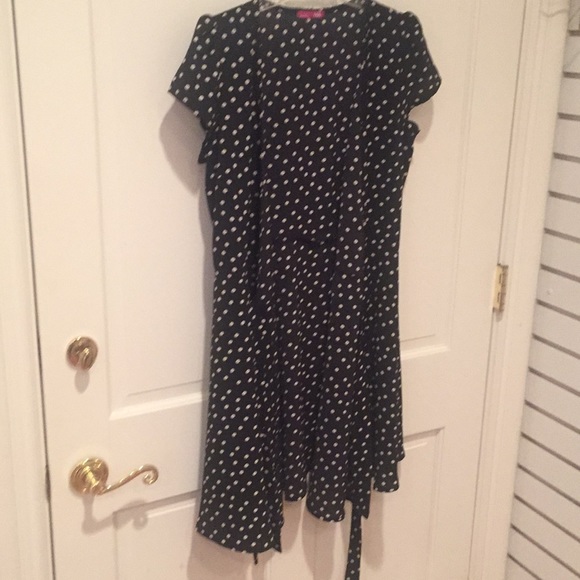Poka dot wrap dress - Picture 9 of 10